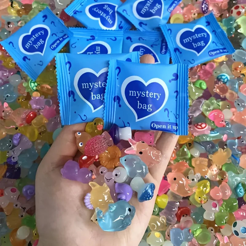 60pcs Glow In The Dark Mini Resin Animals & Mushroom Blind Bags – Fairy Garden Decor & Micro Landscape Surprise - Image 2