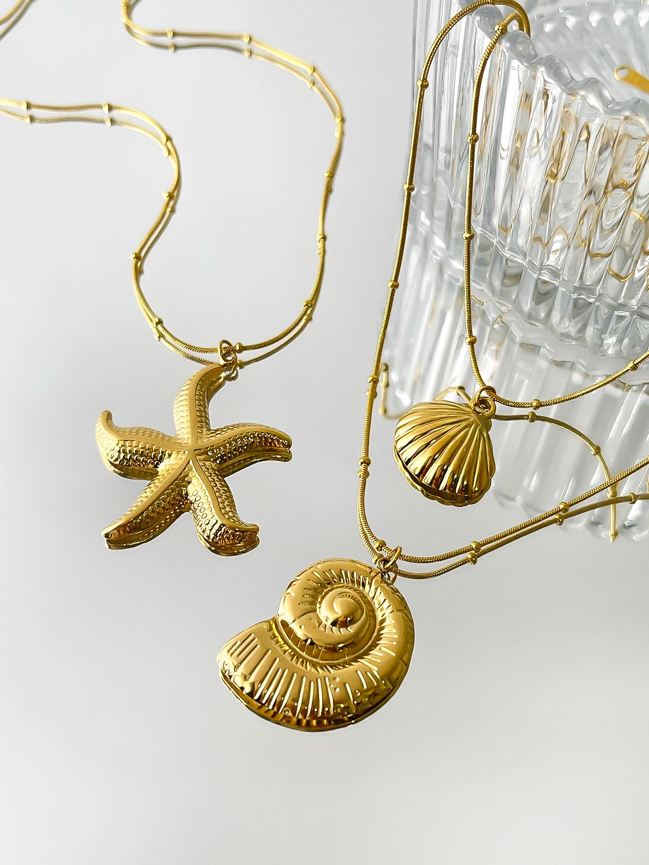 Minimalist Starfish Stripe Conch Scallop Shaped Pendant Necklace - Image 4