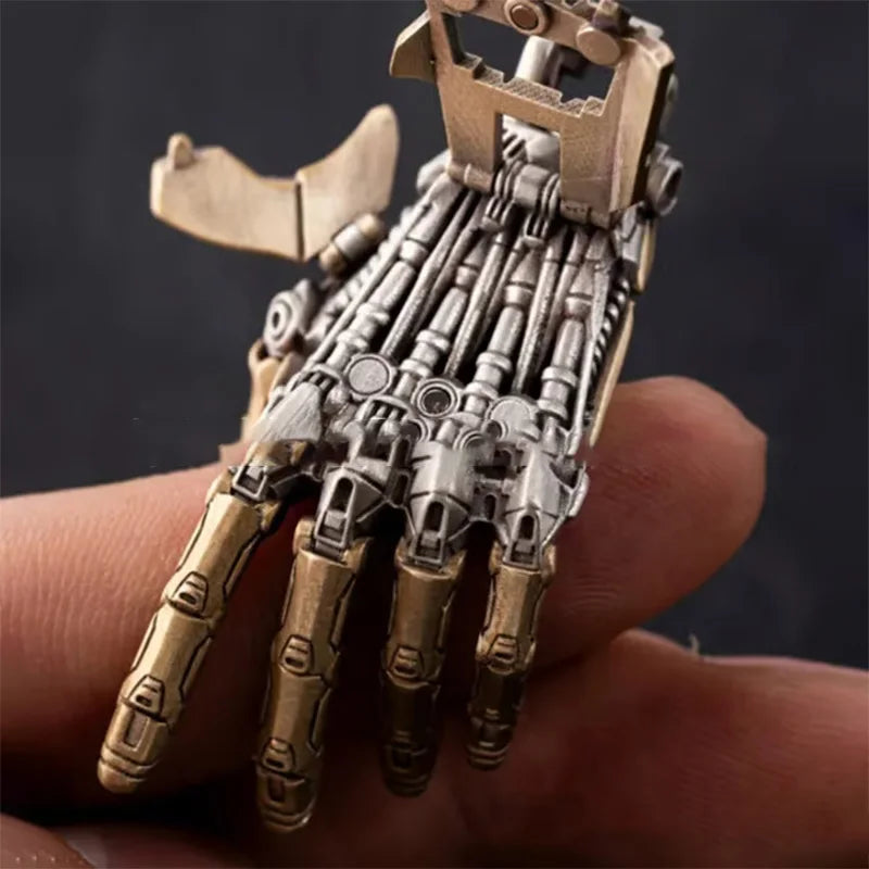 Mechanical Bionic Hand Pendant – One Hand Controls The Future - Image 4