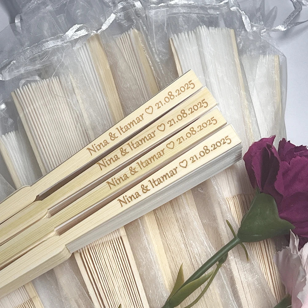 10–90pcs Personalized Engraved White Folding Silk Hand Fans – Elegant Wedding Party Supplies with Organza Gift Bags - Image 5